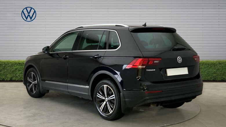 Volkswagen Tiguan 1.4 TSi 125 SE Nav 5dr Petrol Estate